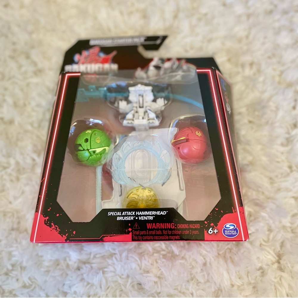 Bakugan Starter‎ 3 Pack Special Attack Mantid Titanium Dragonoid Trox